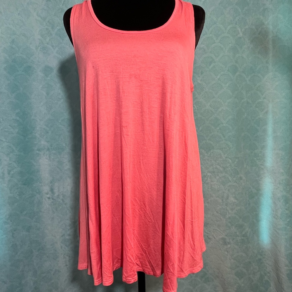 By Together  Coral Flowy Tunic Tank Top Scoop Neck Rayon Blend Large